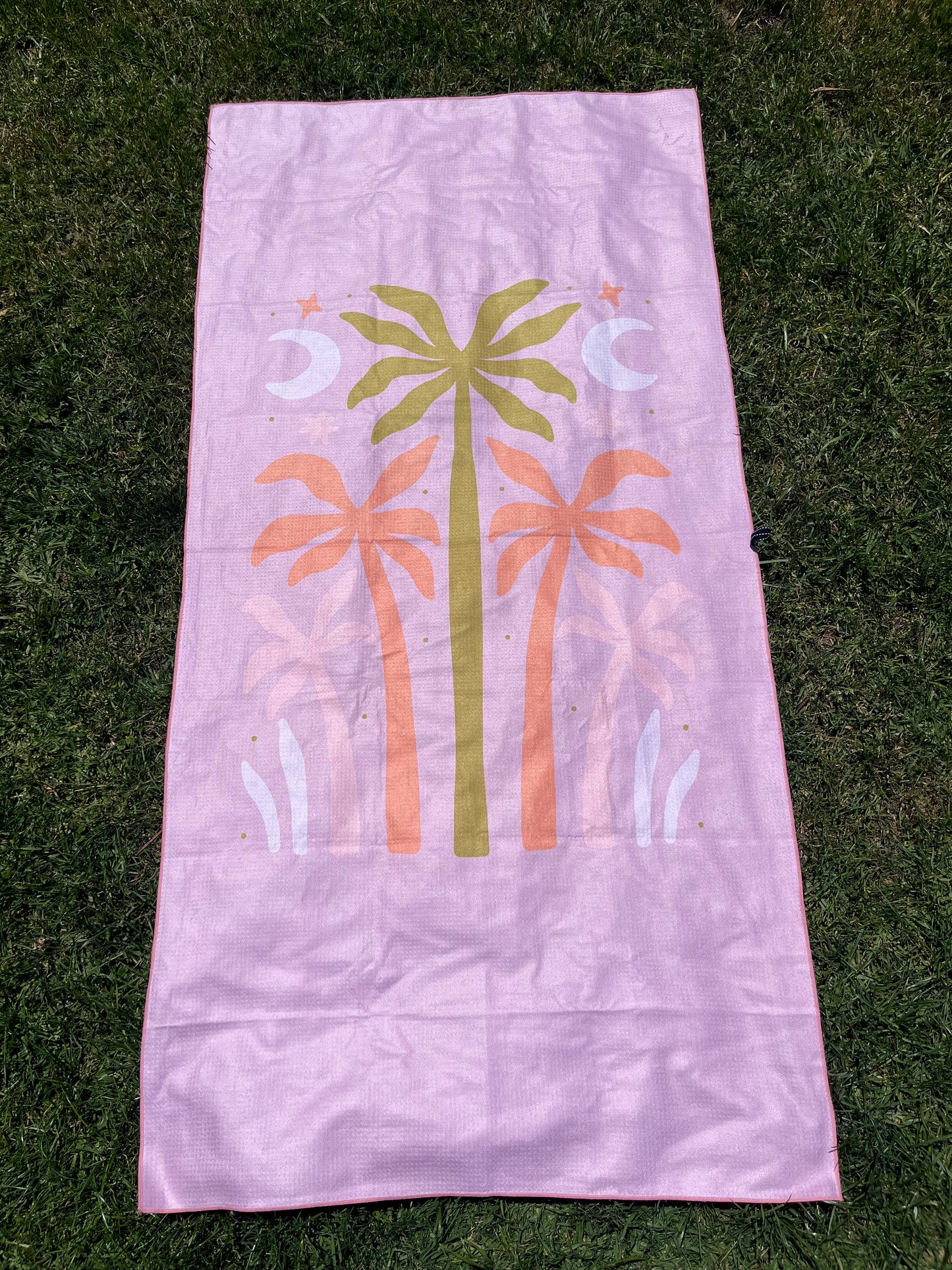 Sand Free Beach Towel - Pink Palm